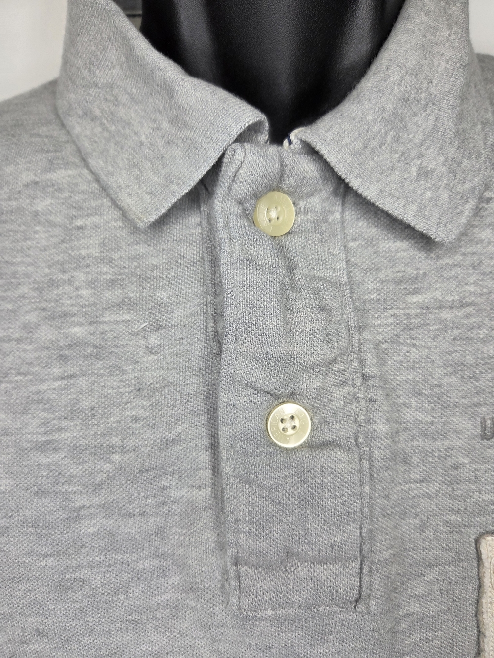 American Eagle Outfitters Light Gray Polo with Embroidered Chest Detail - Picture 5 of 7